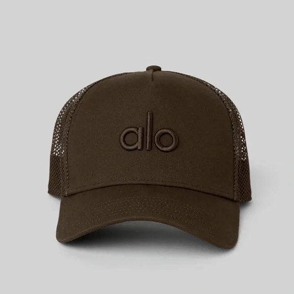 ALO Yoga | Accessories | Alo Yoga District Trucker Hat Expresso